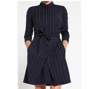 Banana Republic Banana Republic Pinstripe 
Tie-Waist Shirtdress. Size: 6